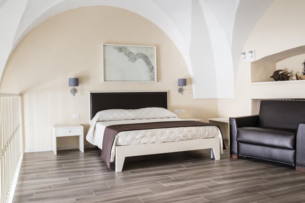 Faro Bianco Gallipoli - Suites & Apartments Exterior foto