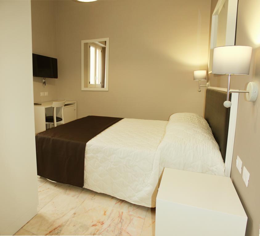 Faro Bianco Gallipoli - Suites & Apartments Exterior foto
